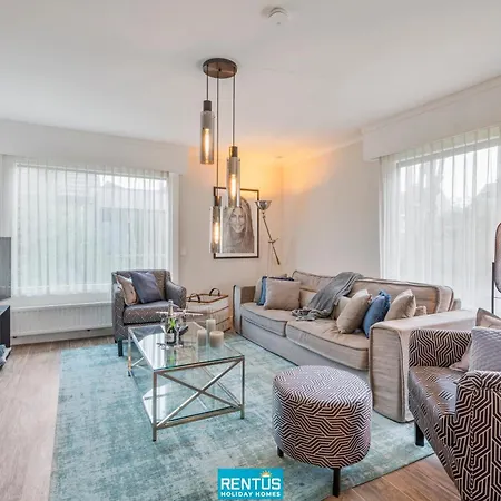 Zee En - With Garden And Parking 別荘 ミデルケルケ