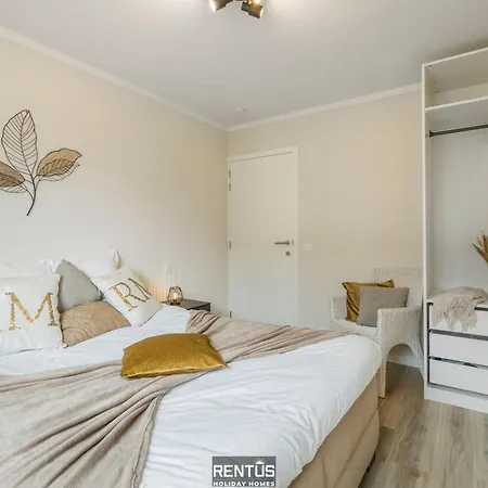 Zee En - With Garden And Parking * Миделкерк