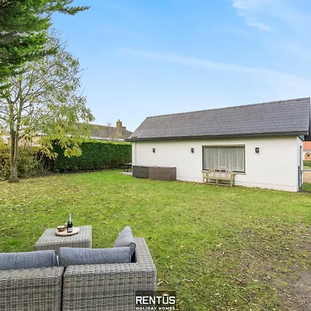 Zee En - With Garden And Parking Hébergement de vacances